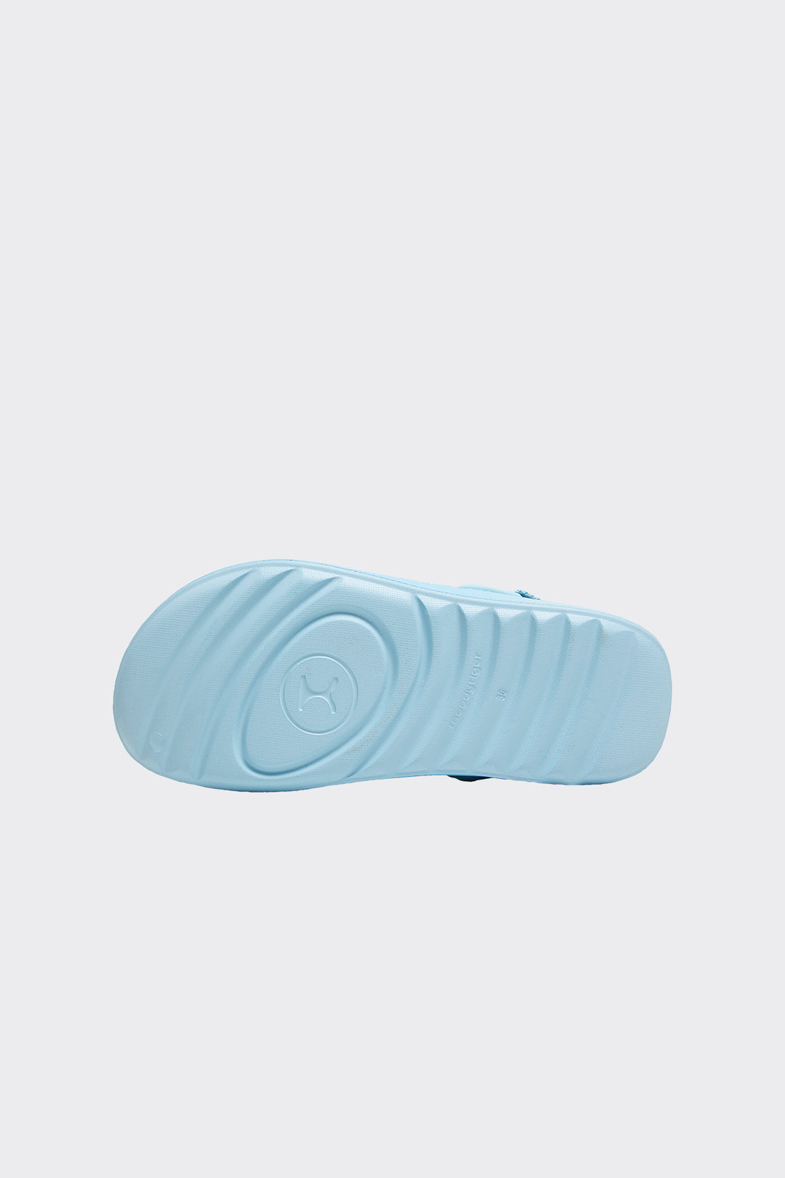 **Harizon Blue/Cirrus Blue**