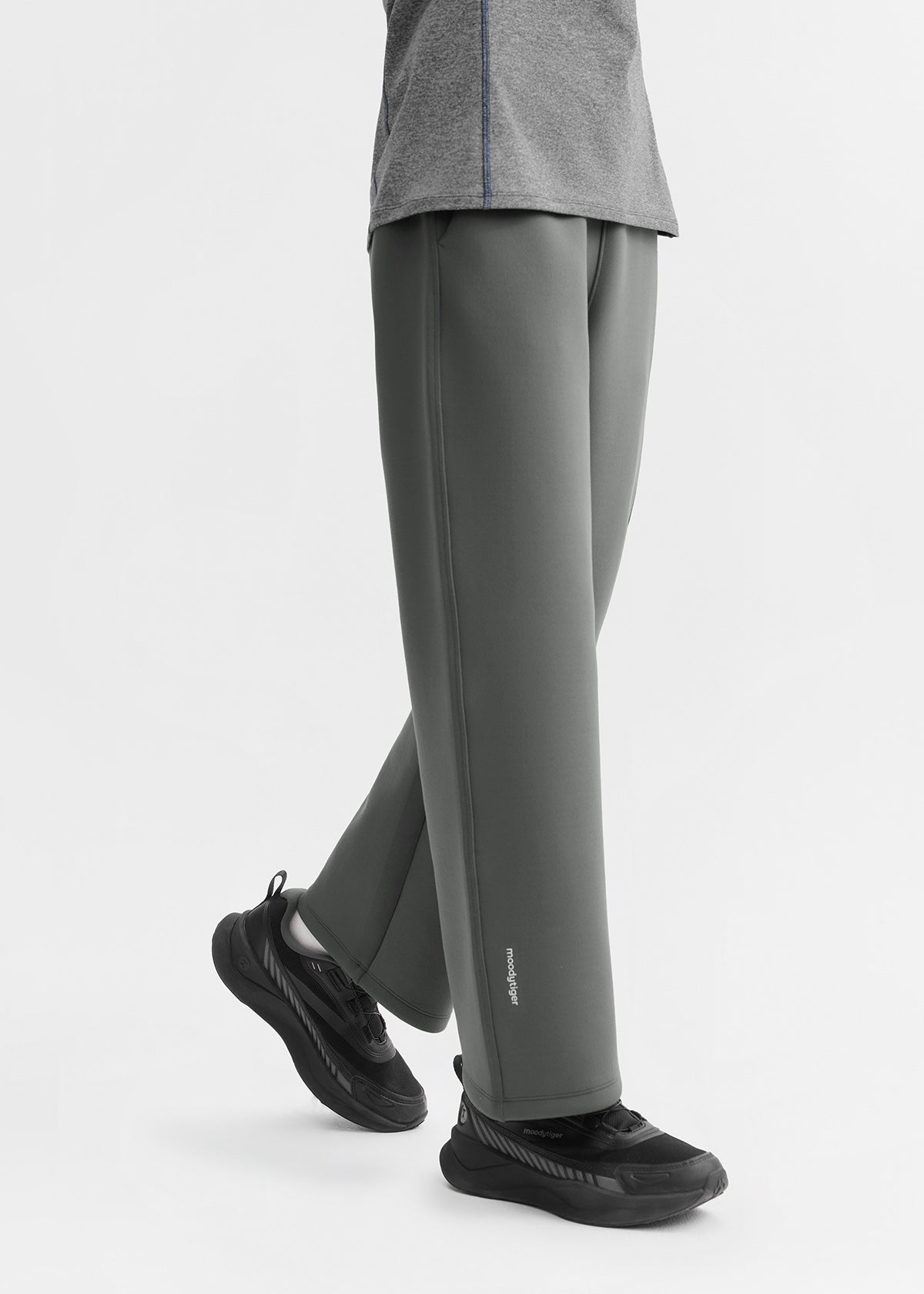 **Space Gray**