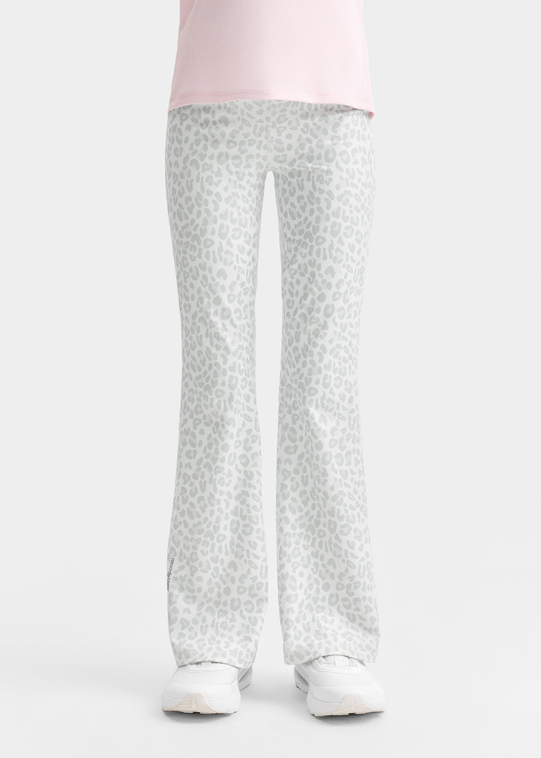**Leopard Print White**