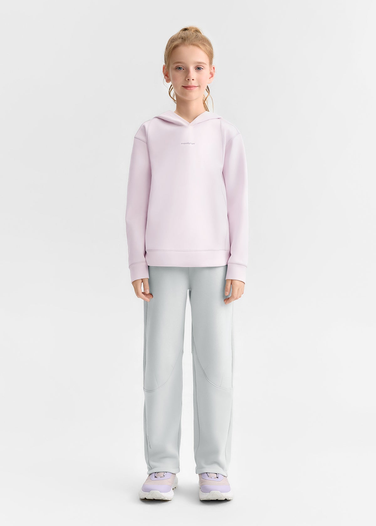 **Moon Grey**