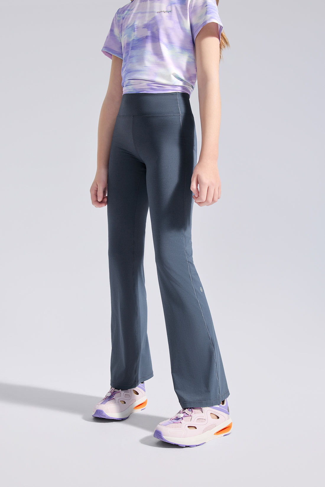 Cloudie Air Bootcut Leggings **China Blue**