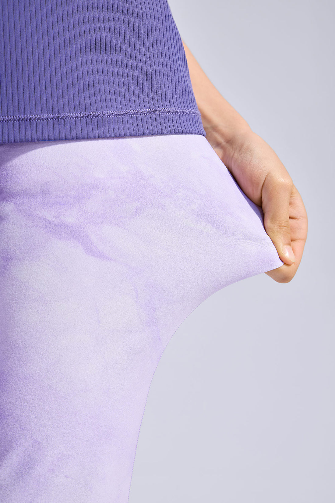 Cloudie Essential Printed Bootcut Leggings **Variegated Purple**