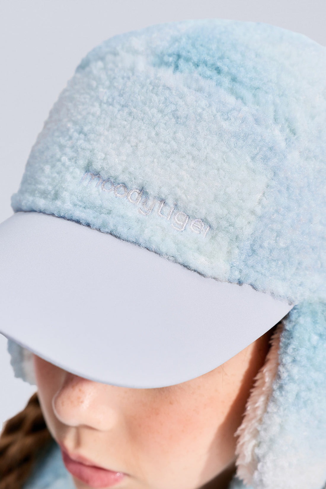 Printed Fleece Cap **Chasing Light White**