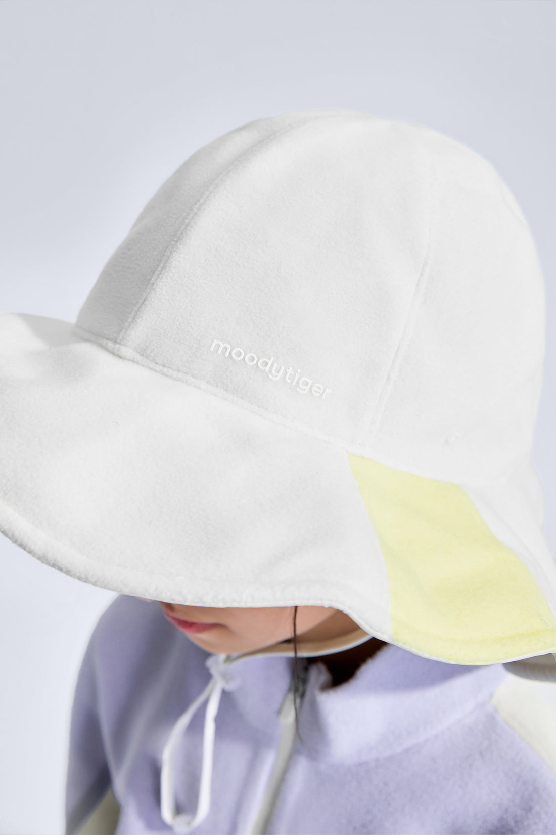 Protective Hat **Blanc de Blanc**