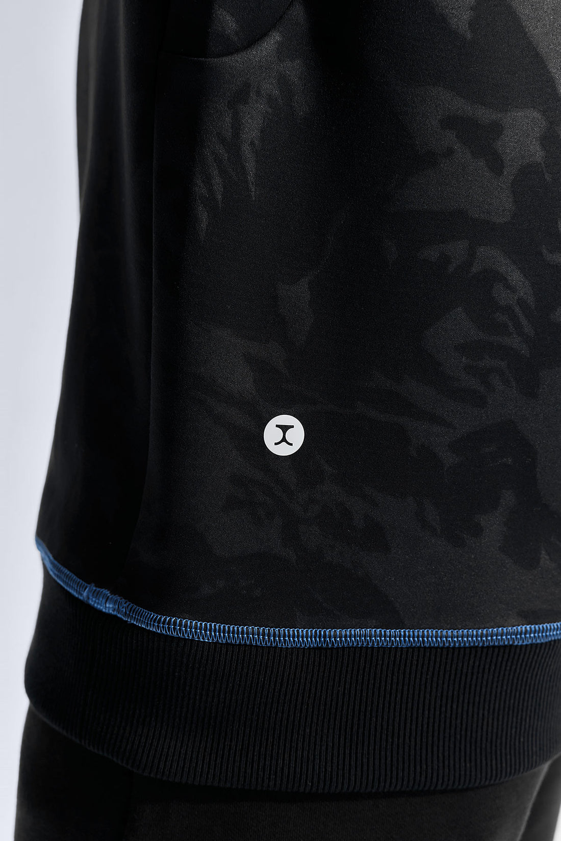Sport Pullover **Charcoal Black**