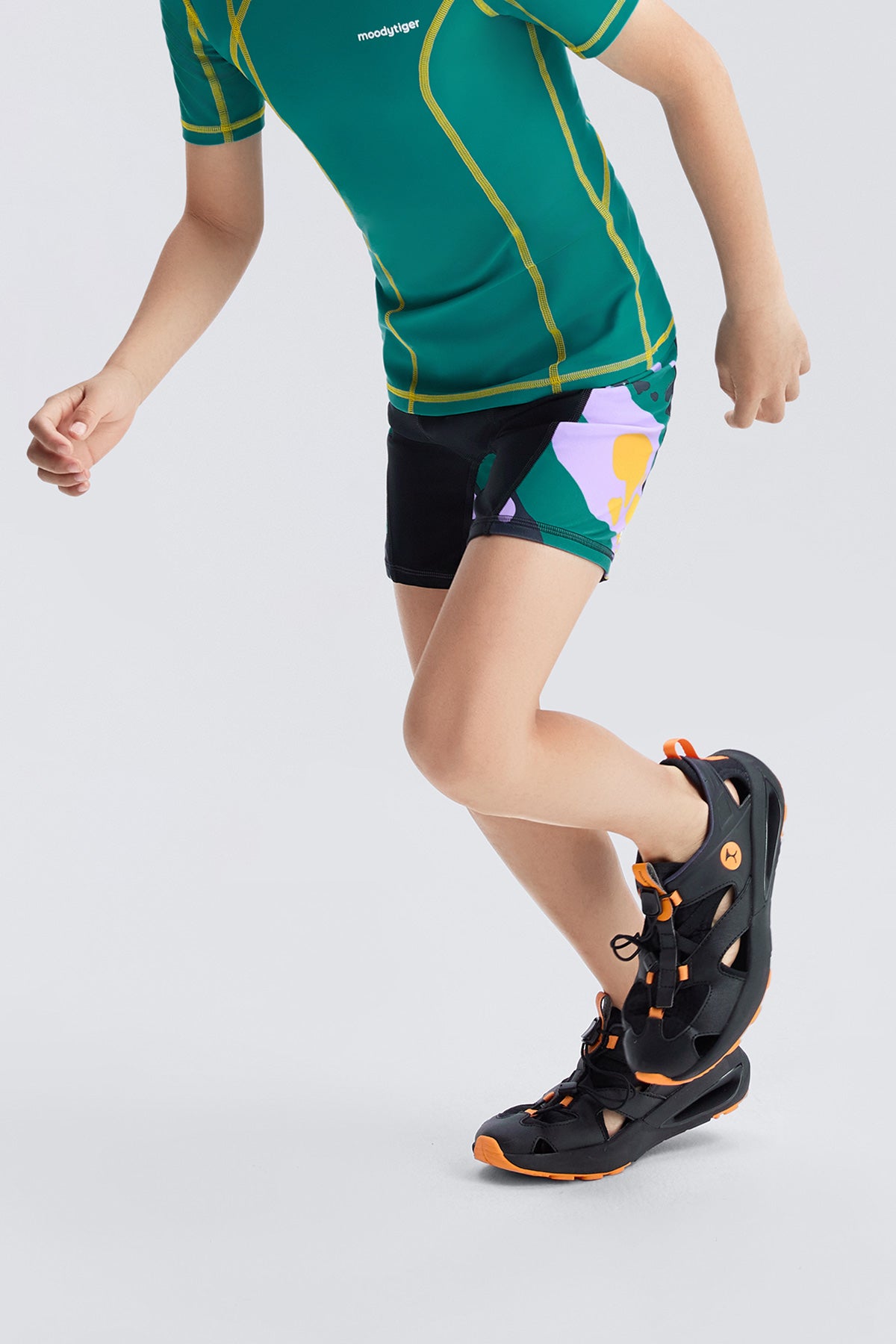 Waverider Leggings **Charcoal Black**